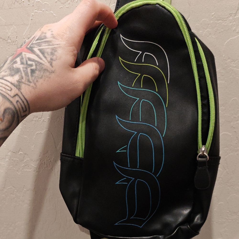 Stylish Black and Green Men's Bag